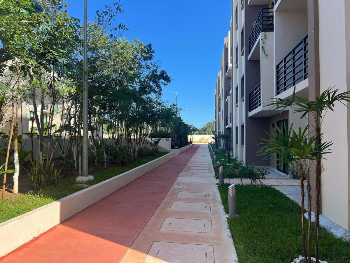 Apartment Papu - Chic Condo, View, Pool, Soccer Court