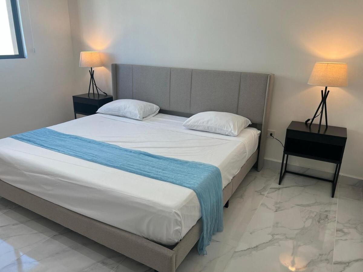 Apartment Papu - Chic Condo, View, Pool, Soccer Court *