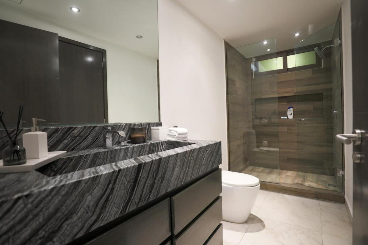 Apartment Luxury 3br Apt, Wifi 1gb, Laundry, Pools, Gym Cancun