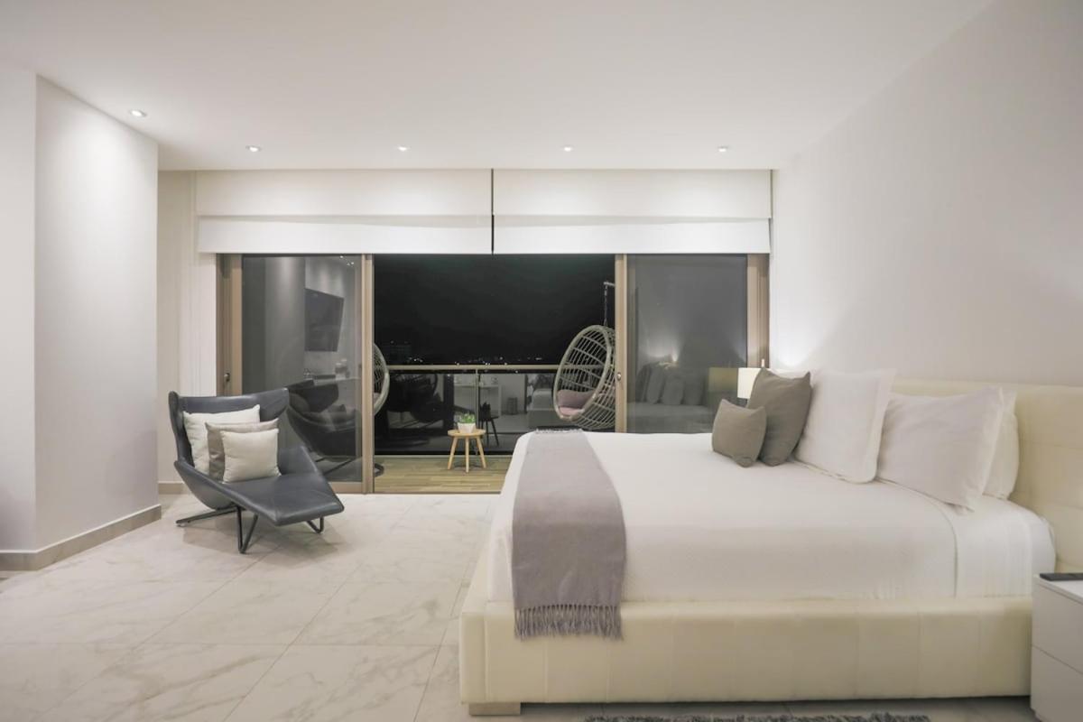 Apartment Luxury 3br Apt, Wifi 1gb, Laundry, Pools, Gym *