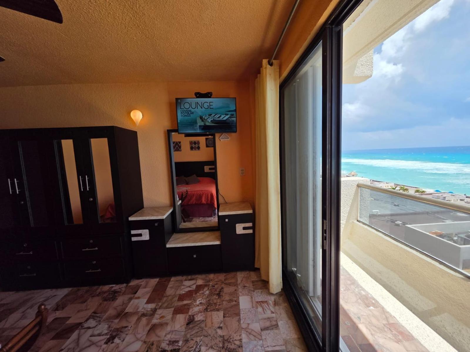 Ocean View With Balcony Zone Apartment