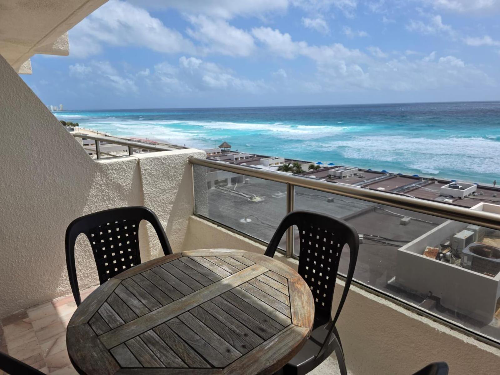 Apartment Ocean View With Balcony Zone Cancun