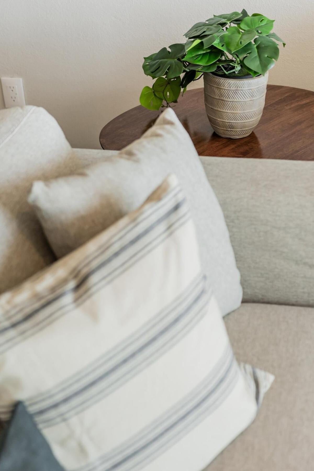 Apartment Marea New 2 Bdr Beachfront By Casa Paraiso