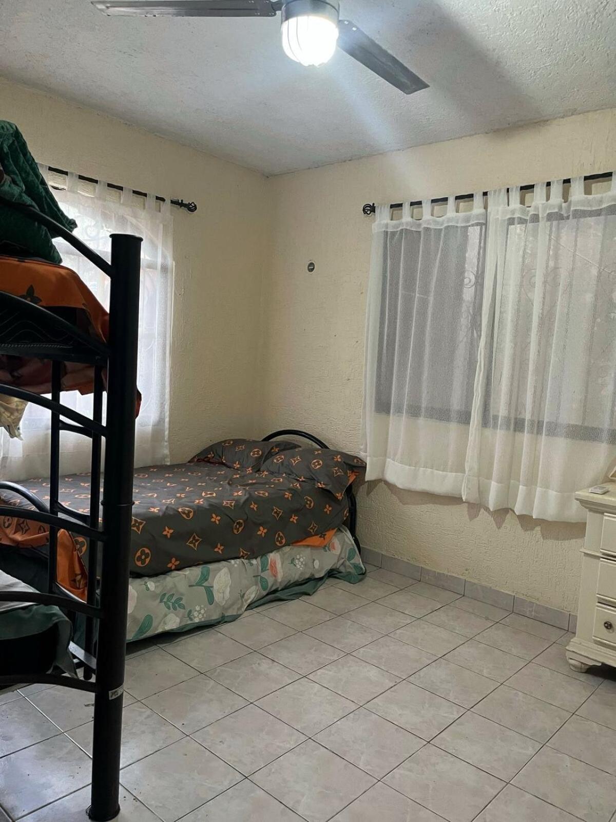 In With A Pool, Tv, Wi-fi, And Ac * Cancun