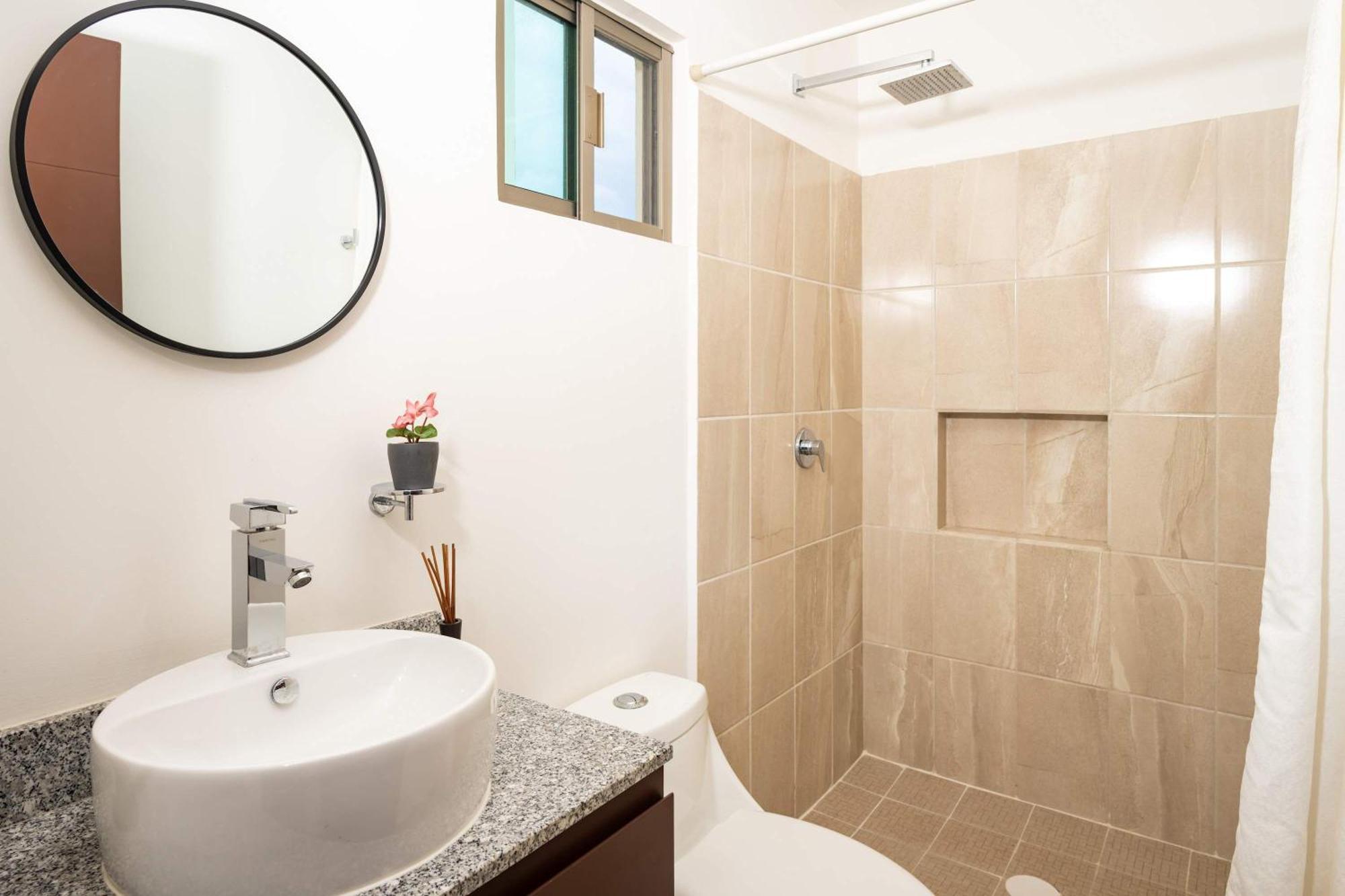 Cozy With Amazing Amenities