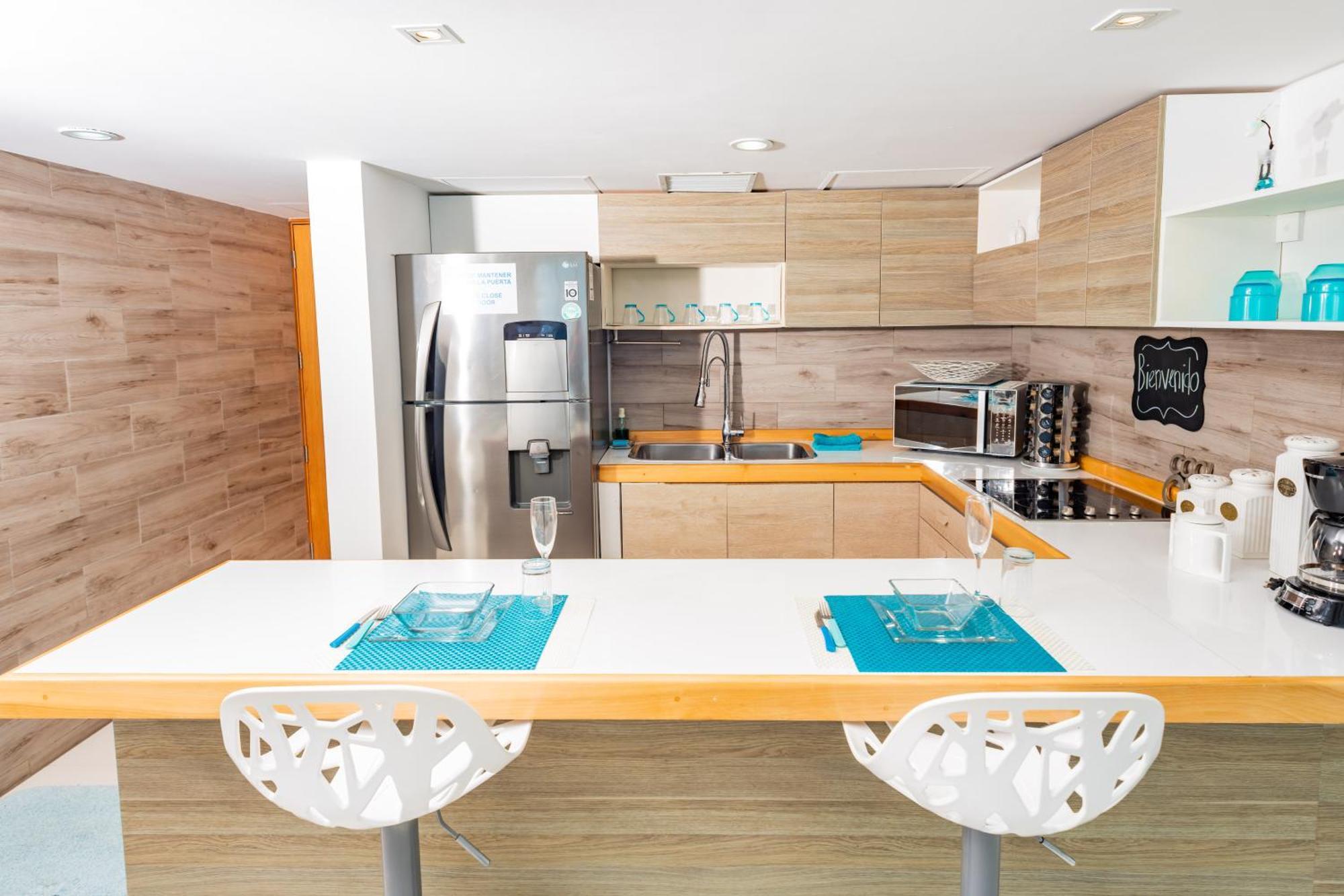 Ocean View Modern & Luxury Amenities Cancún