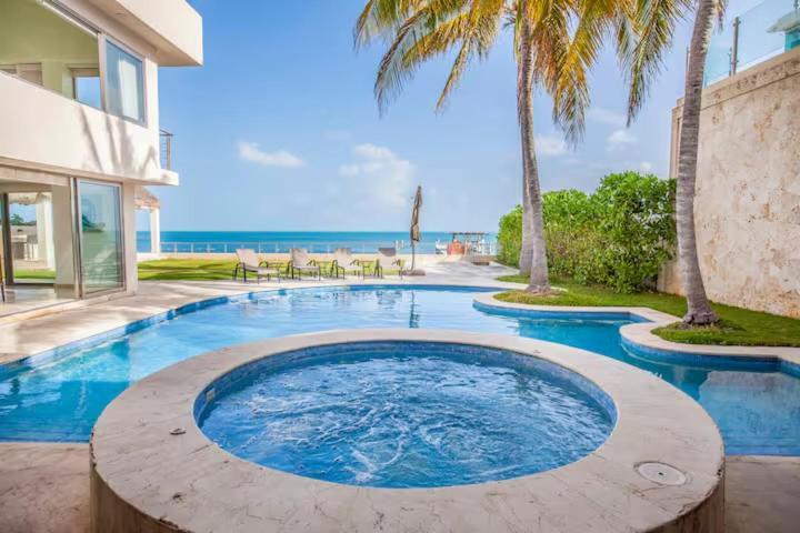 Oceanfront - Private At The Zone Villa