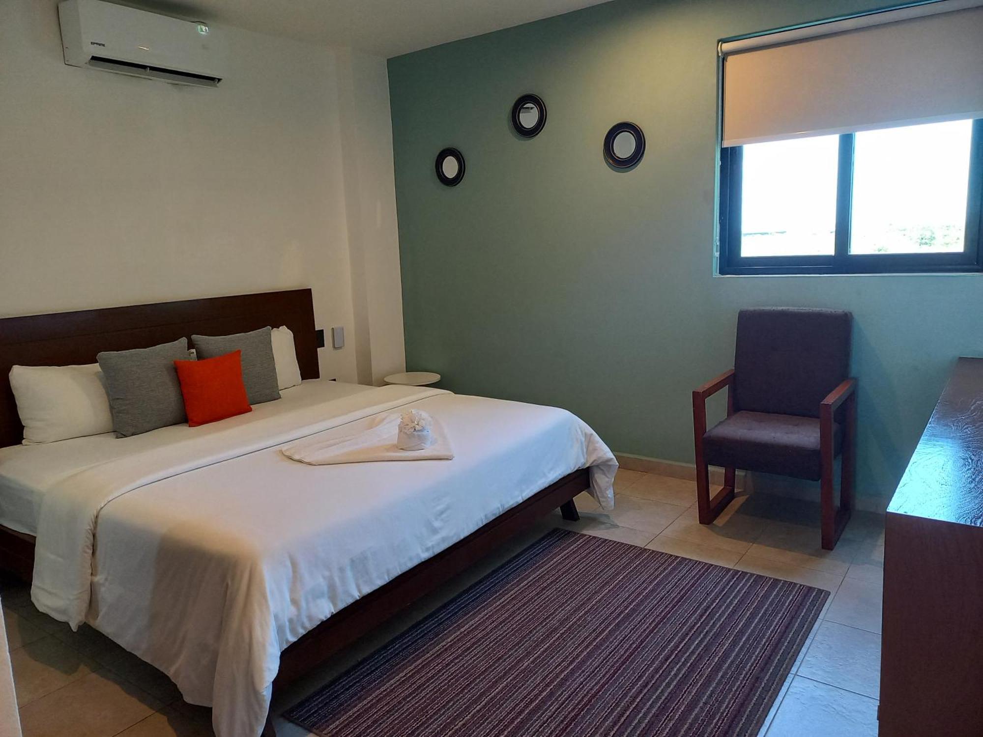 Mura Cancun