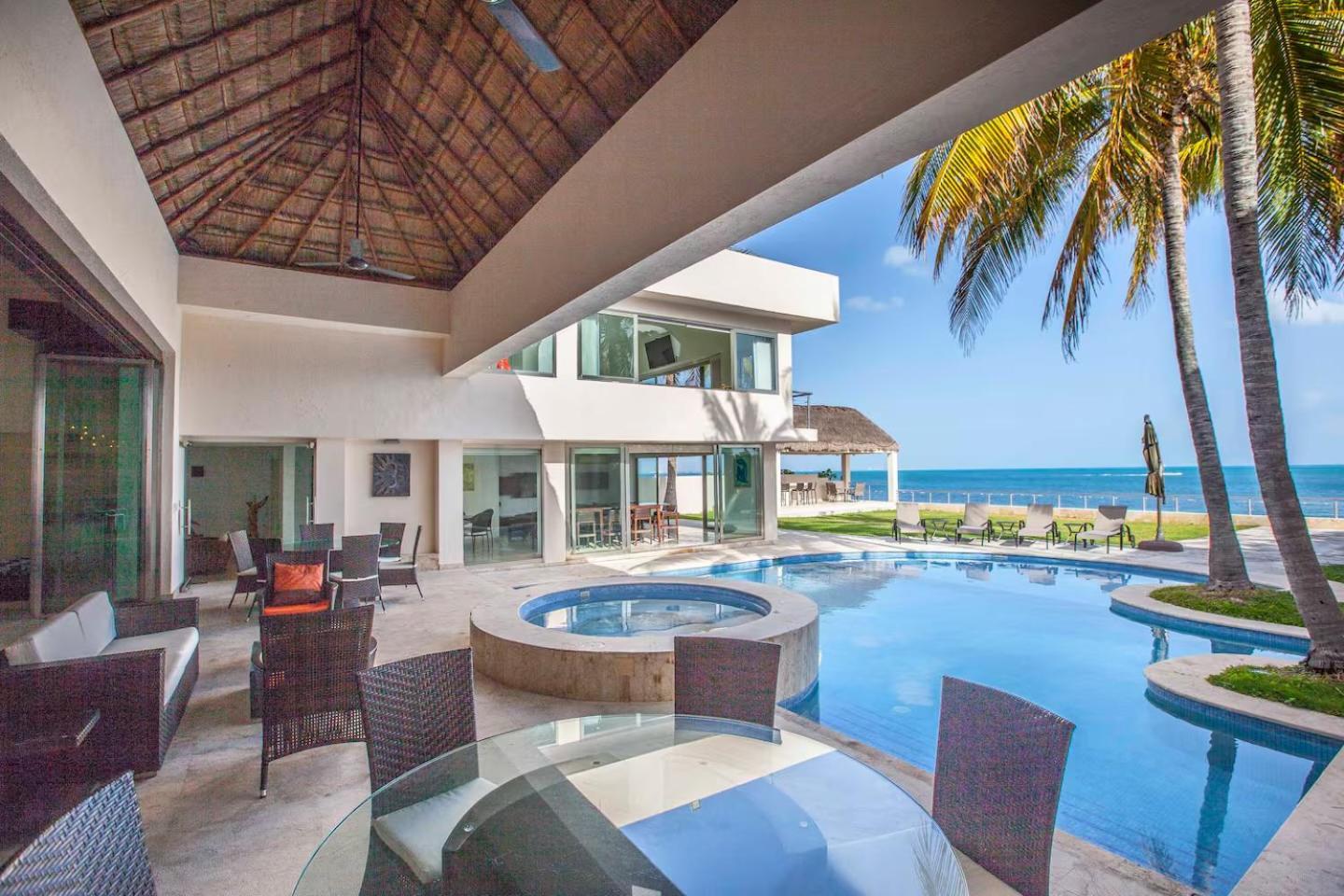 Villa Oceanfront - Private At The Zone