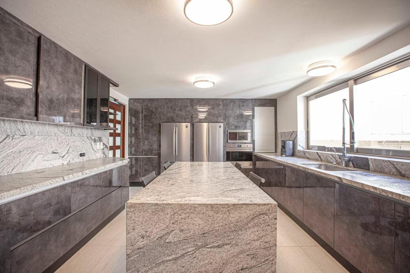 Oceanfront - Private At The Zone *