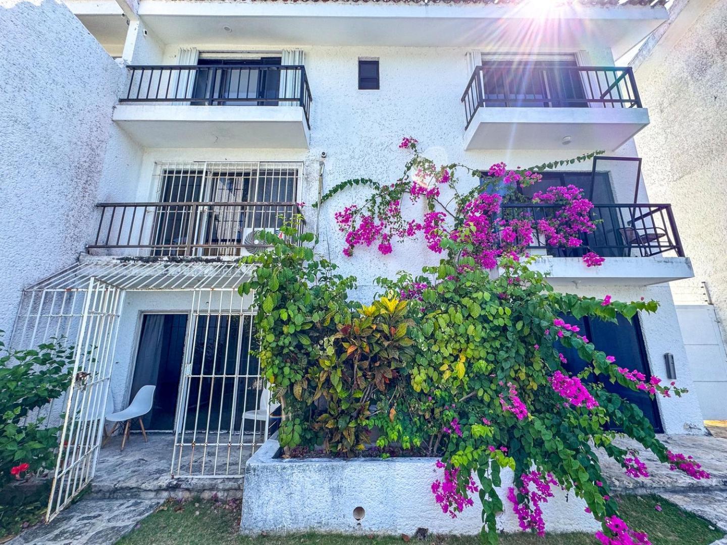 2-story W/pool Access, Balcony & Terrace *
