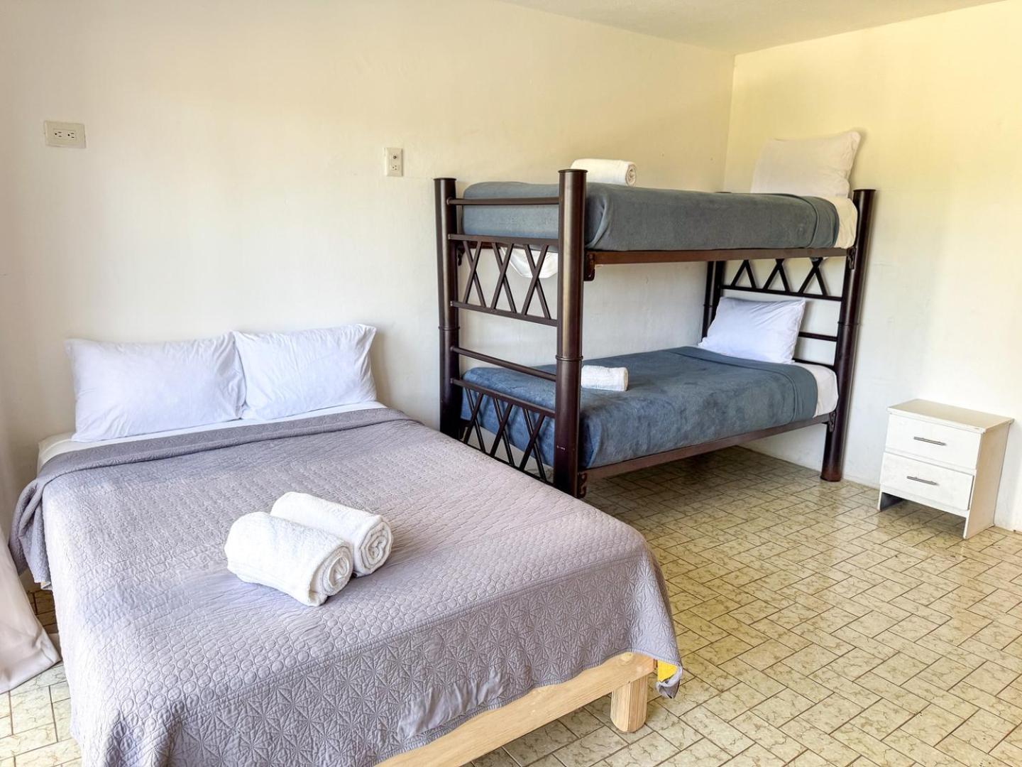 2-story W/pool Access, Balcony & Terrace Cancun