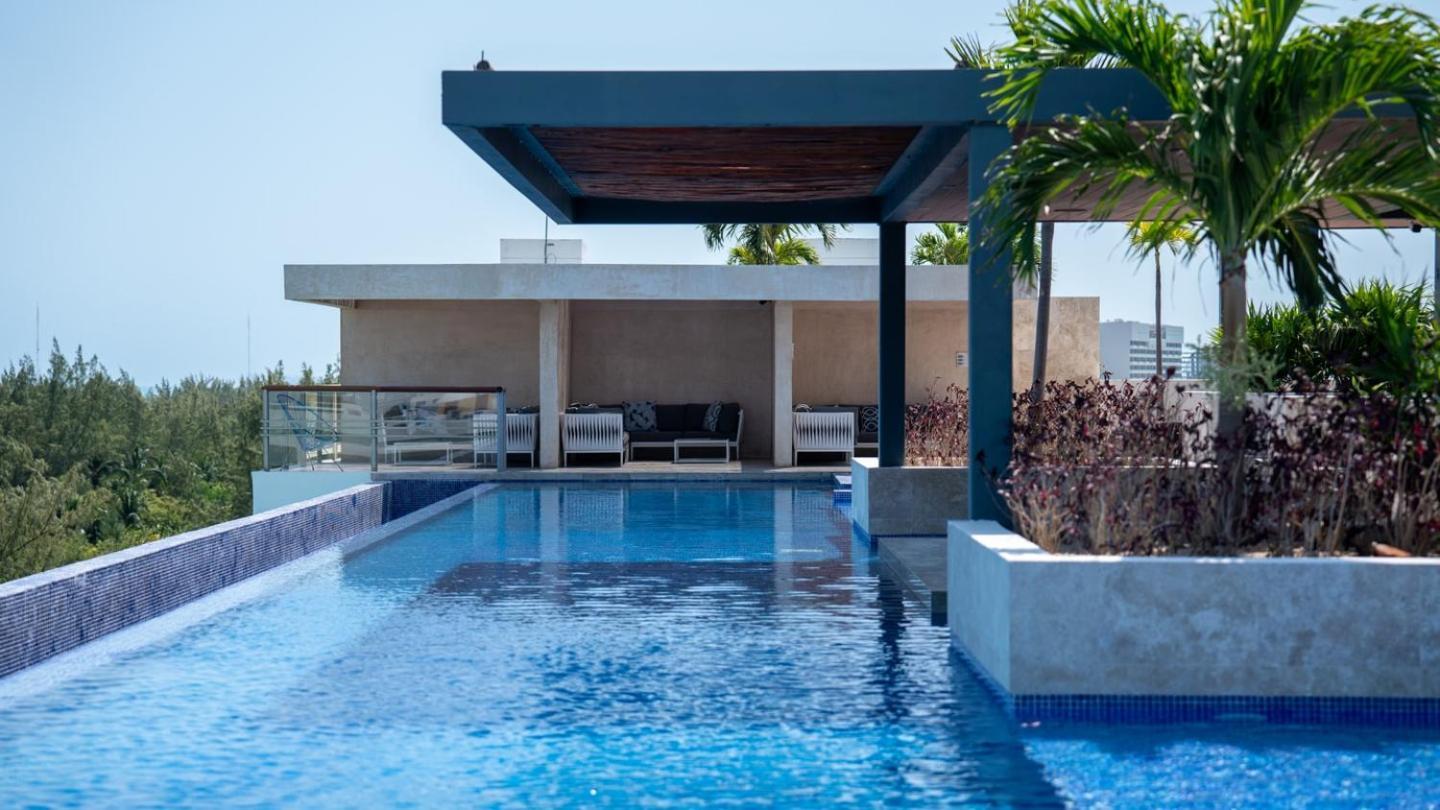 3br Beachfront Luxury W/first Class Amenities *