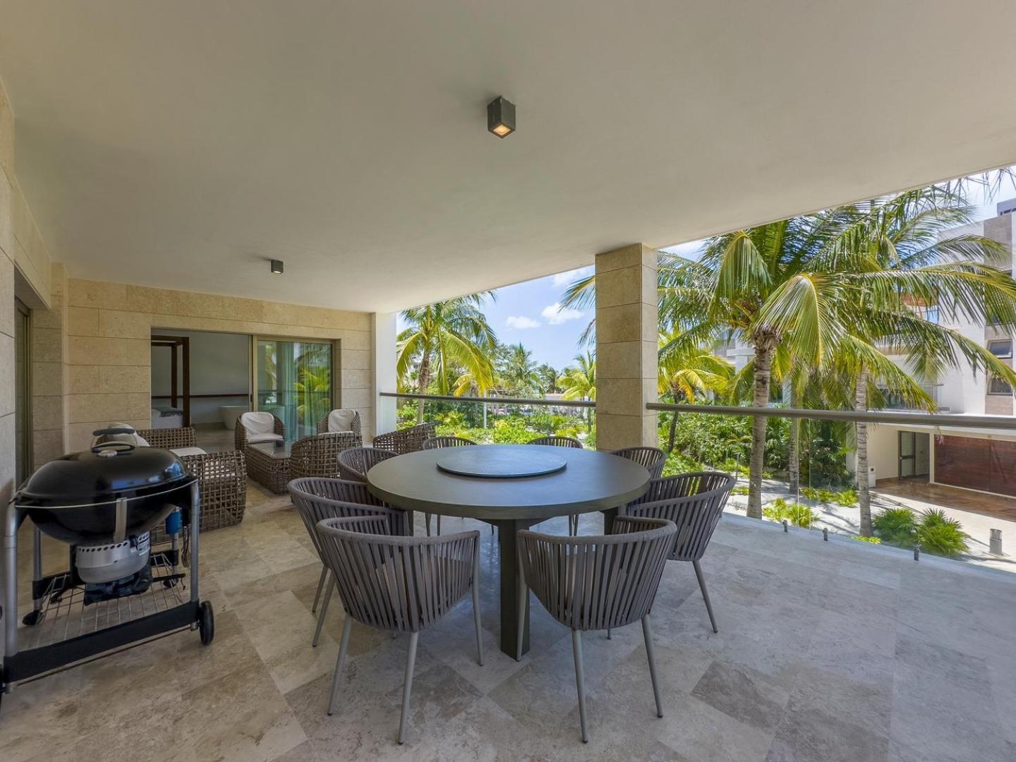 Apartment 3br Beachfront Luxury W/first Class Amenities Cancun