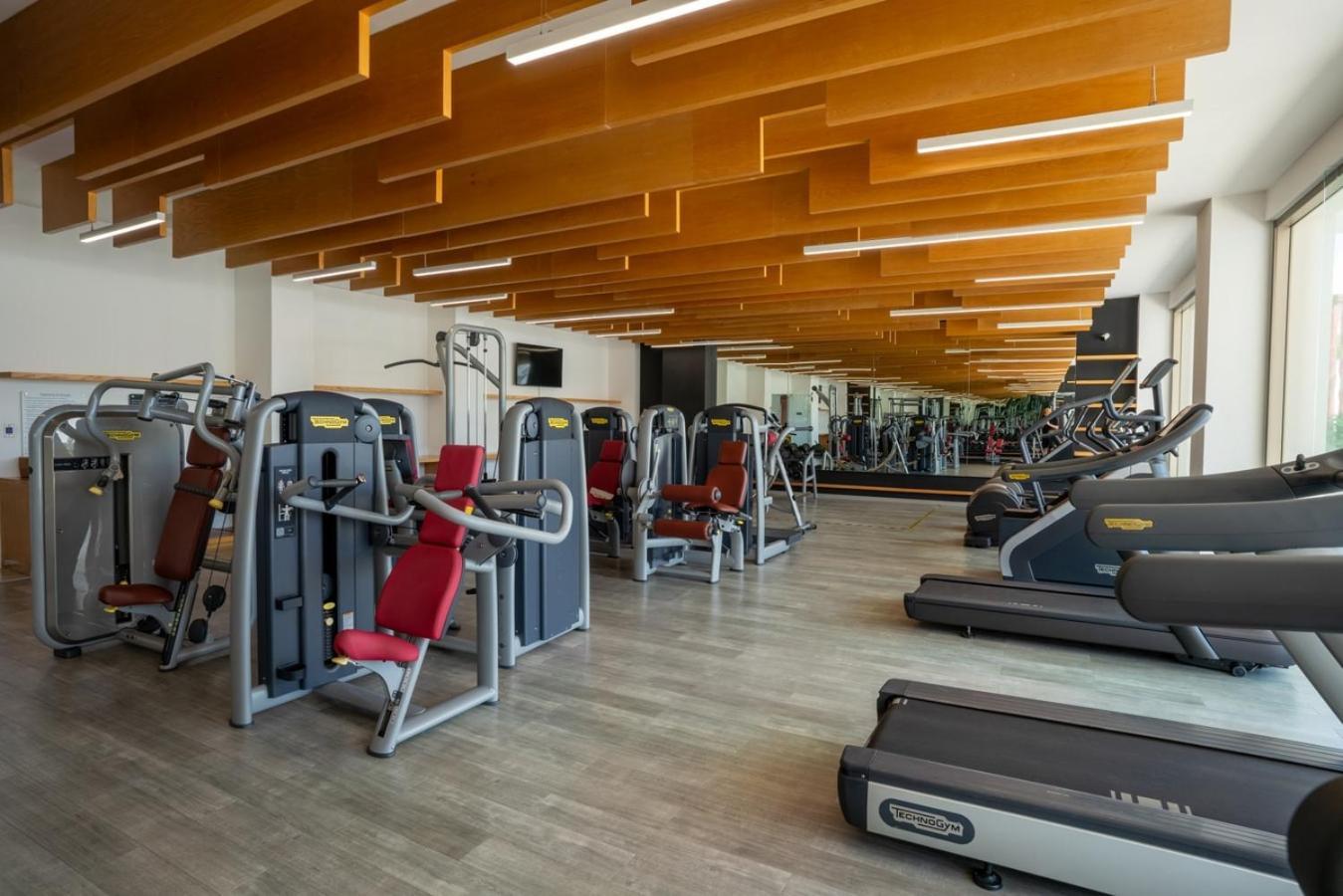 2br & Marina Front W/ Features * Cancún