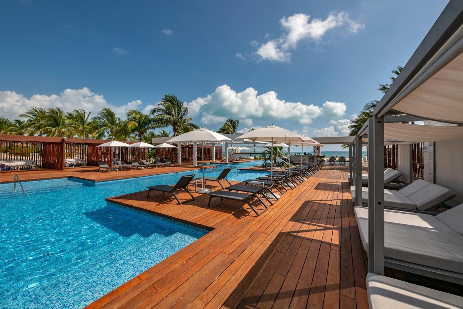 3br Beachfront Luxury W/first Class Amenities
