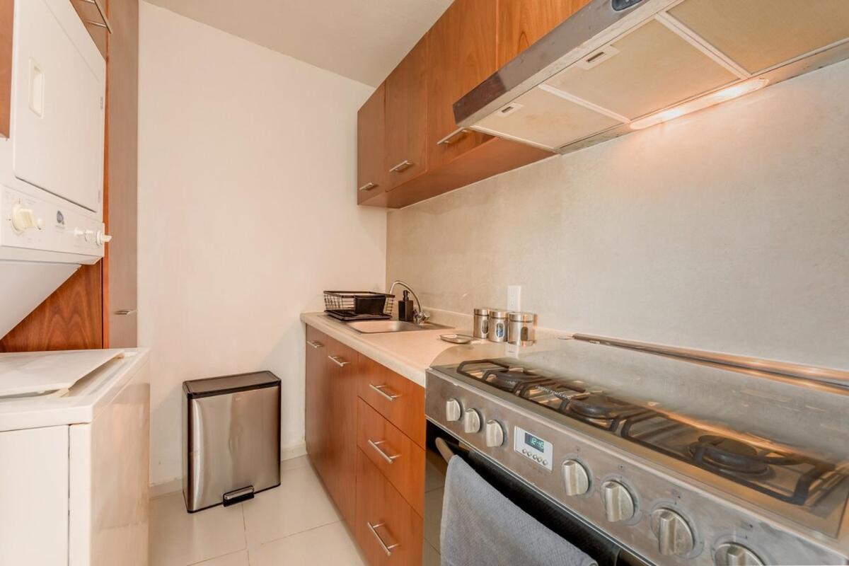 Waves Beachfront 2 Bdr By Casa Paraiso Apartment *
