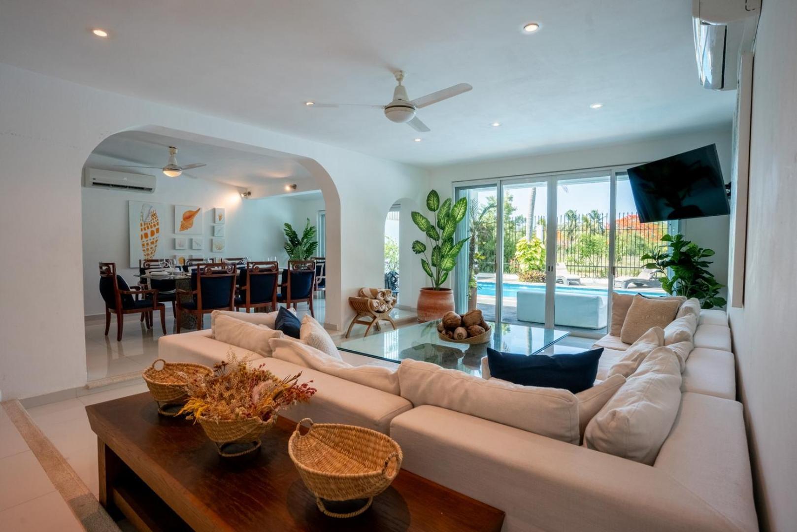 Holiday home 4br Paradise-private Pool W/ Gorgeous Views! *