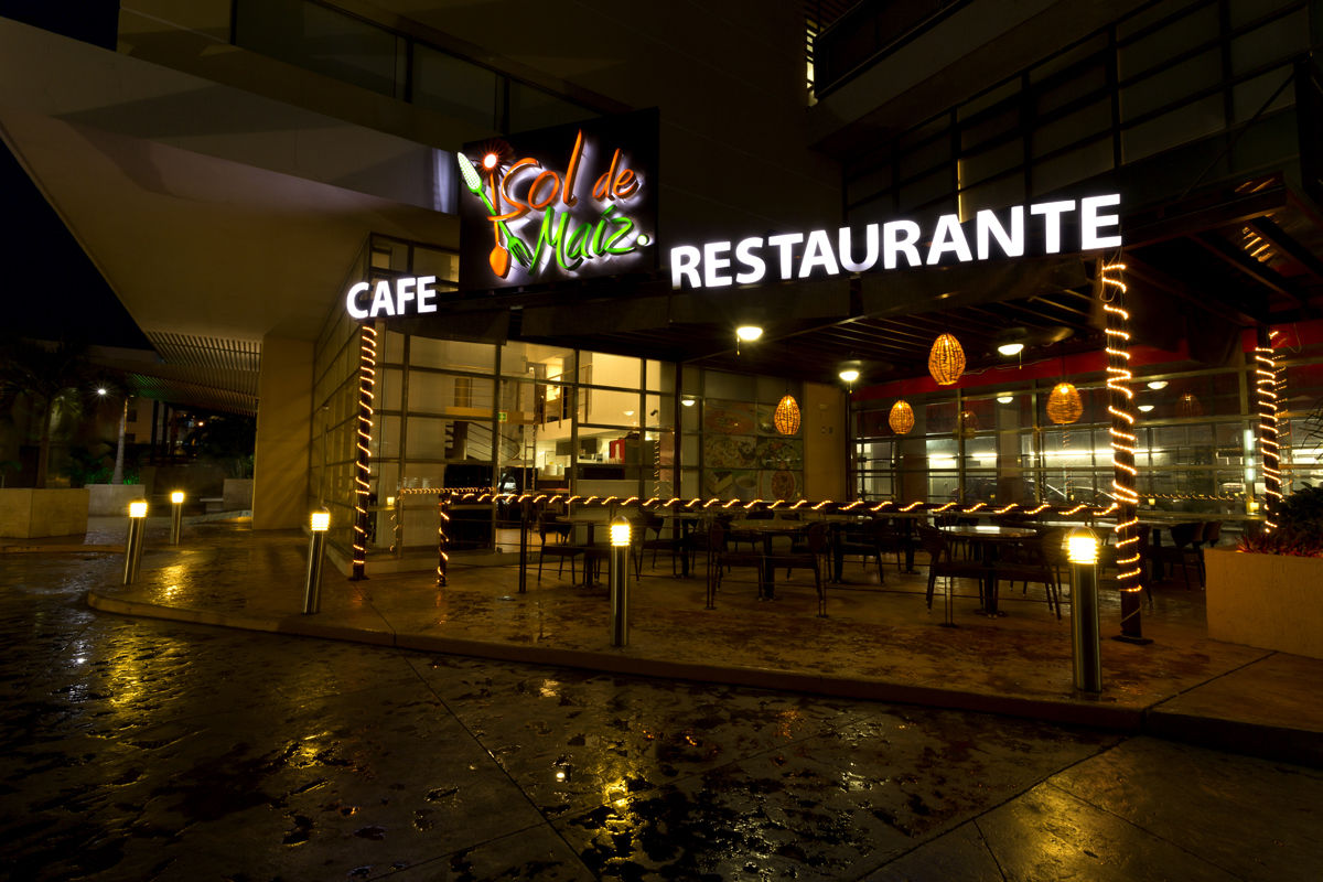 Hotel Wyndham Garden Downtown 4*