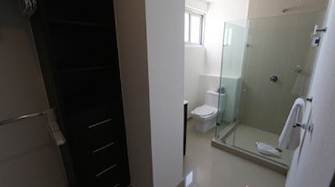 Torre Barcelona Suites Hotel 4*