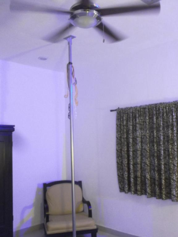 Del Rey Love hotel 3*