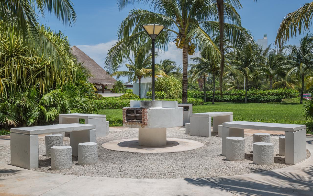 Ocean Beachfront 4 Bdr -amazing Oceanview Apartment