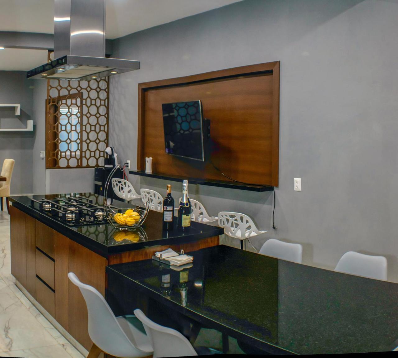 Guest house Luxury Gray House