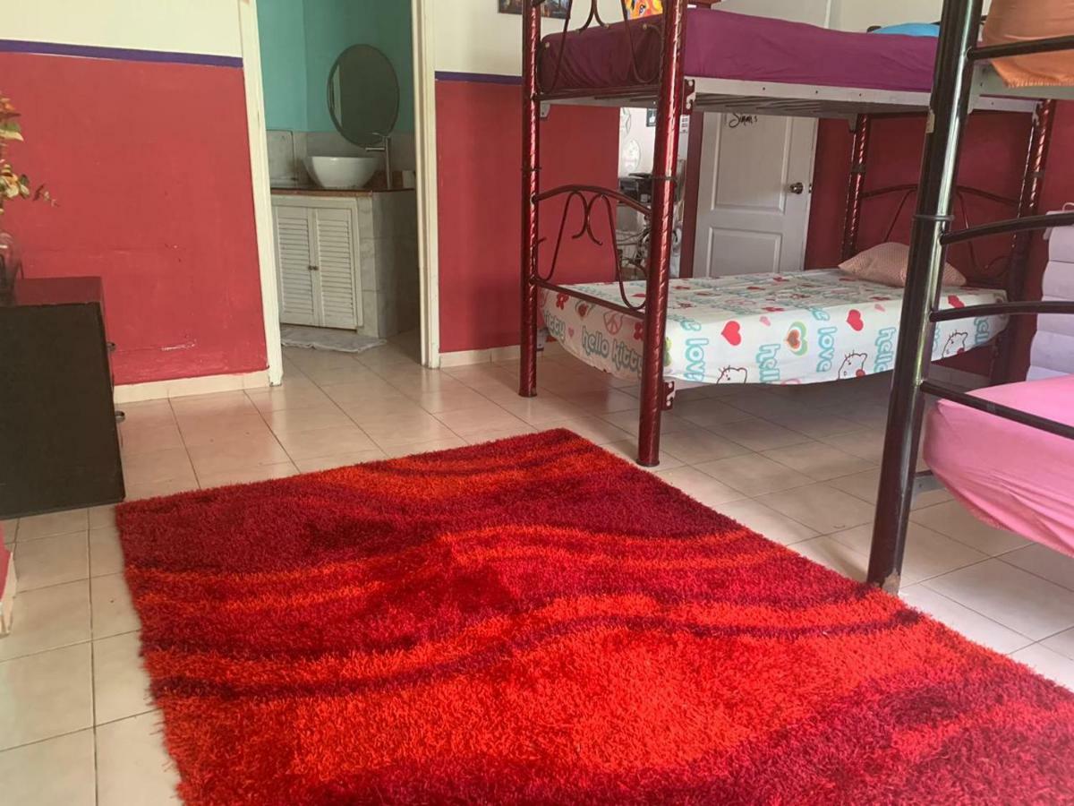 Hostel Hostel Quetzal *