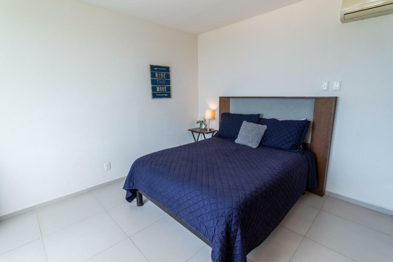 Ocean Beachfront 4 Bdr -amazing Oceanview Apartment