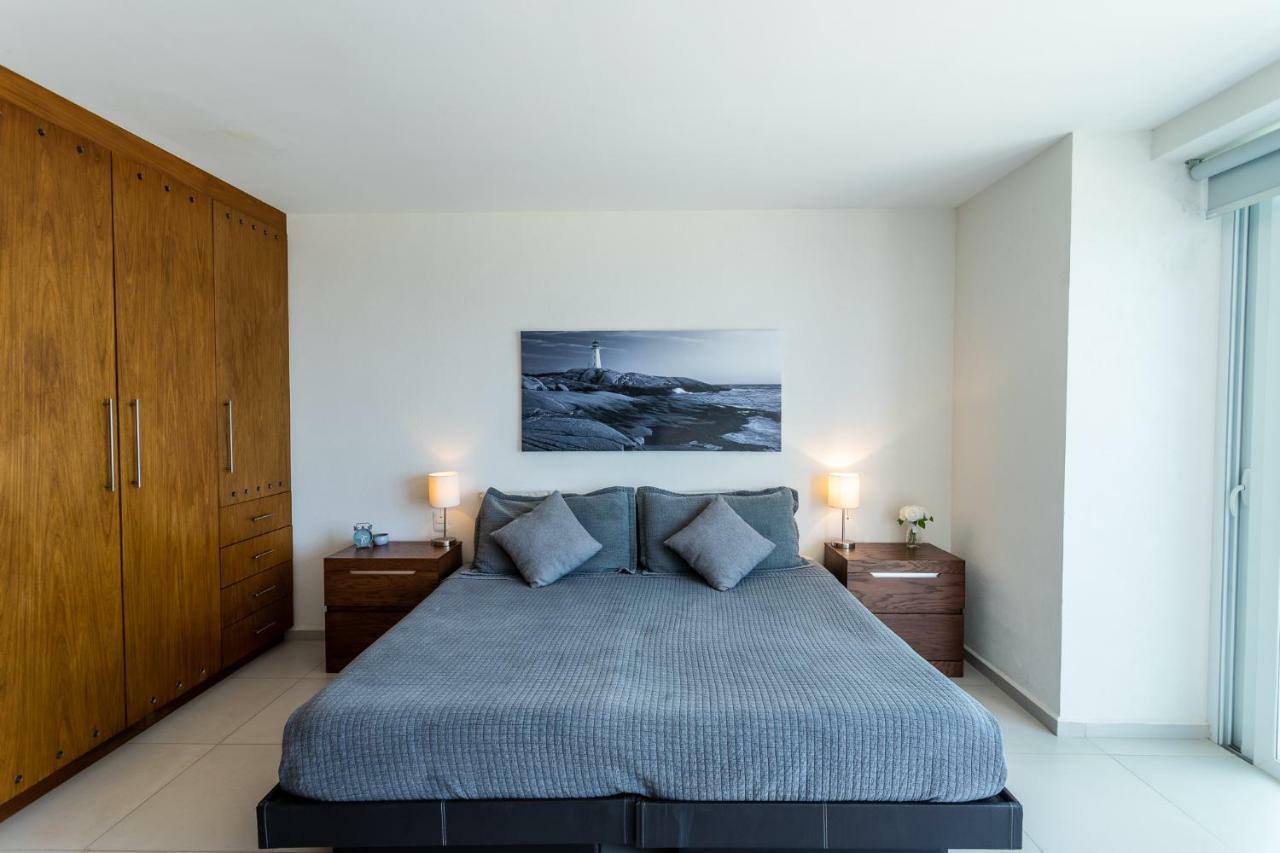 Ocean Beachfront 4 Bdr -amazing Oceanview Cancun