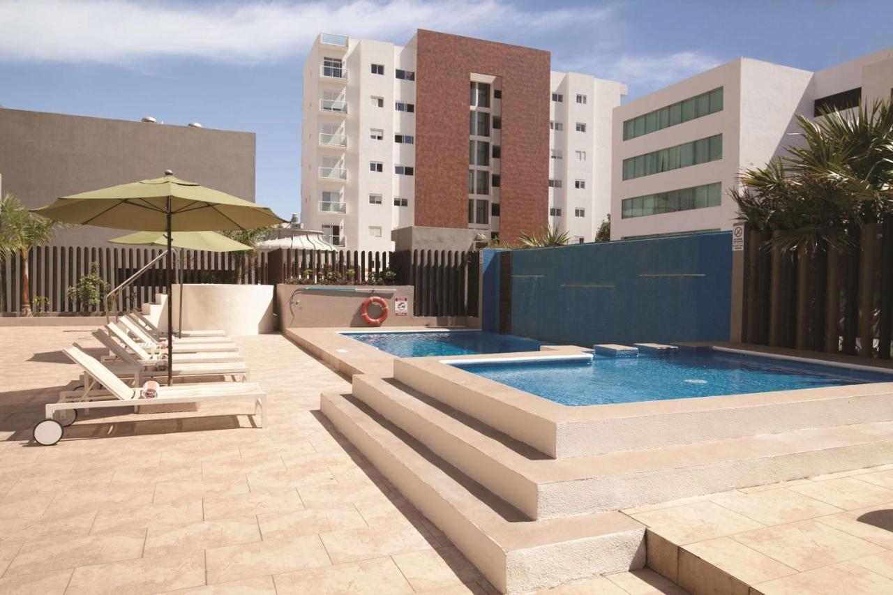 Hotel Wyndham Garden Downtown 4*
