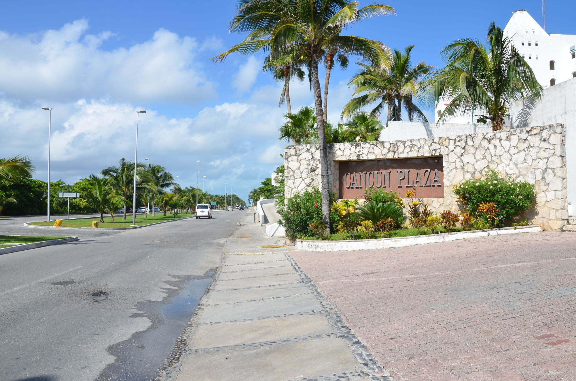 Amigo * Cancun