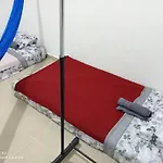 The Backpacker Nomad Green Apartment
