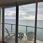 Espectacular Departamento Frente Al Mar