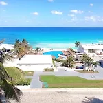 Favorito De Todos - Depto En Condominio Con Playa