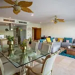 2Br Beachfront Exclusive Condo W/ Top Features