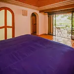 Bed And Breakfast Eclipse