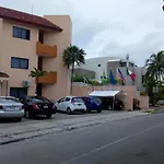 Grand Royal Lagoon