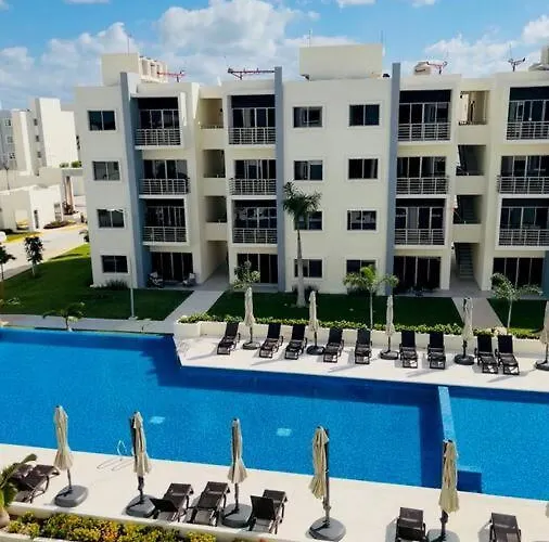 Centric Condo In Gated Community