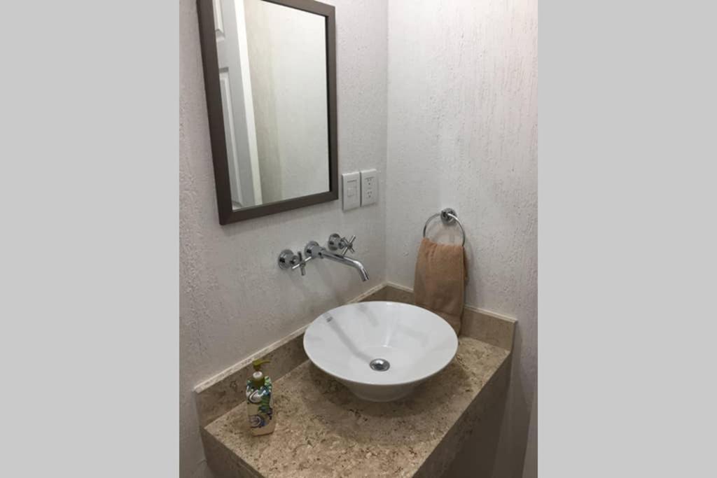 Casa Nueva Con 3 Recamaras Y A Un Lado De Alberca *