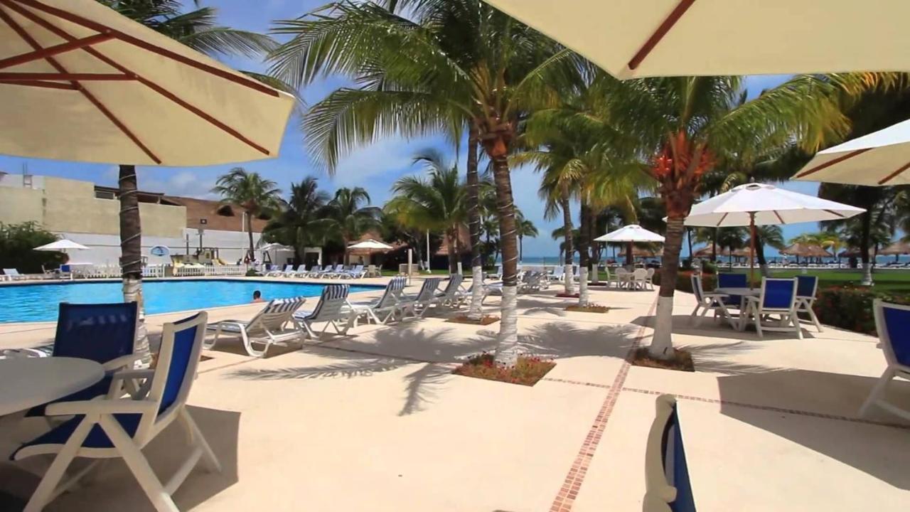 Beachfront Apartment Cancun