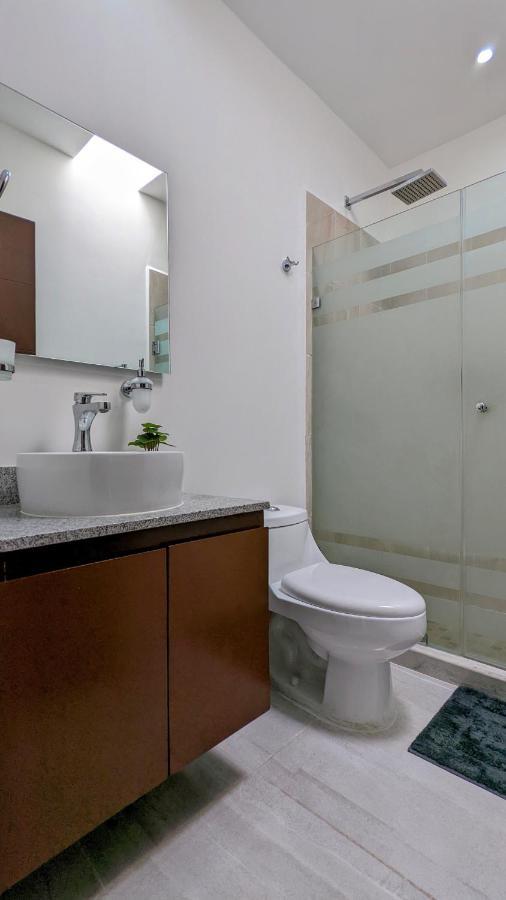 Kings - Big Modern House With Pool Holiday home Cancun