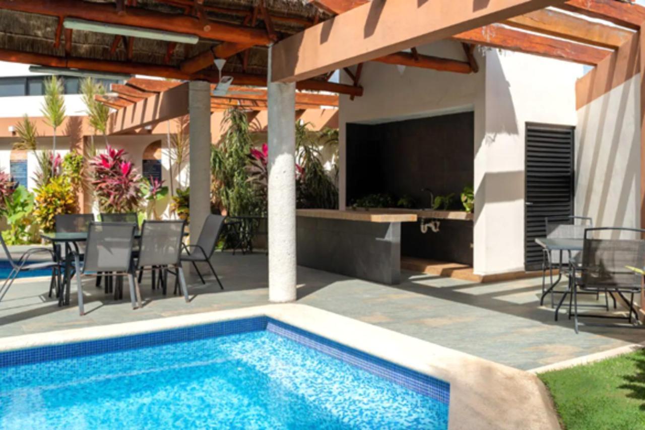 Vacacional Con Piscina En Apartamento