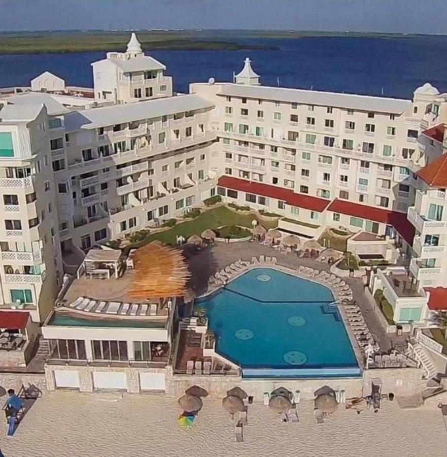 Apartment Plaza Ocean Front *