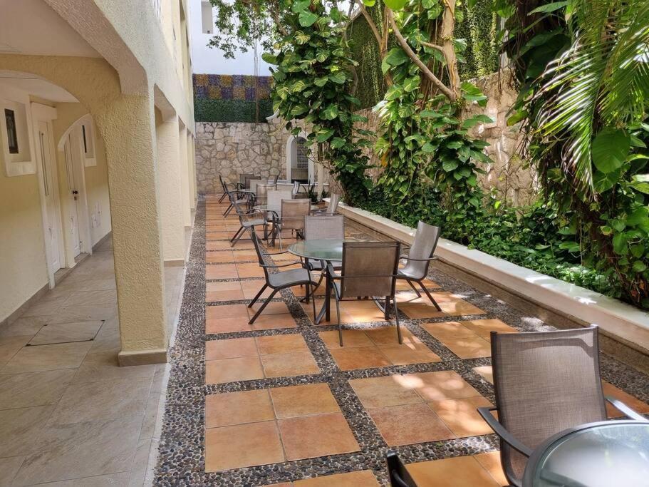 Plaza Ocean Front Apartment Cancun