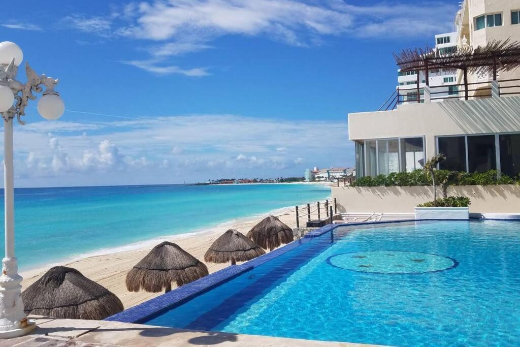 Apartment Plaza Ocean Front *
