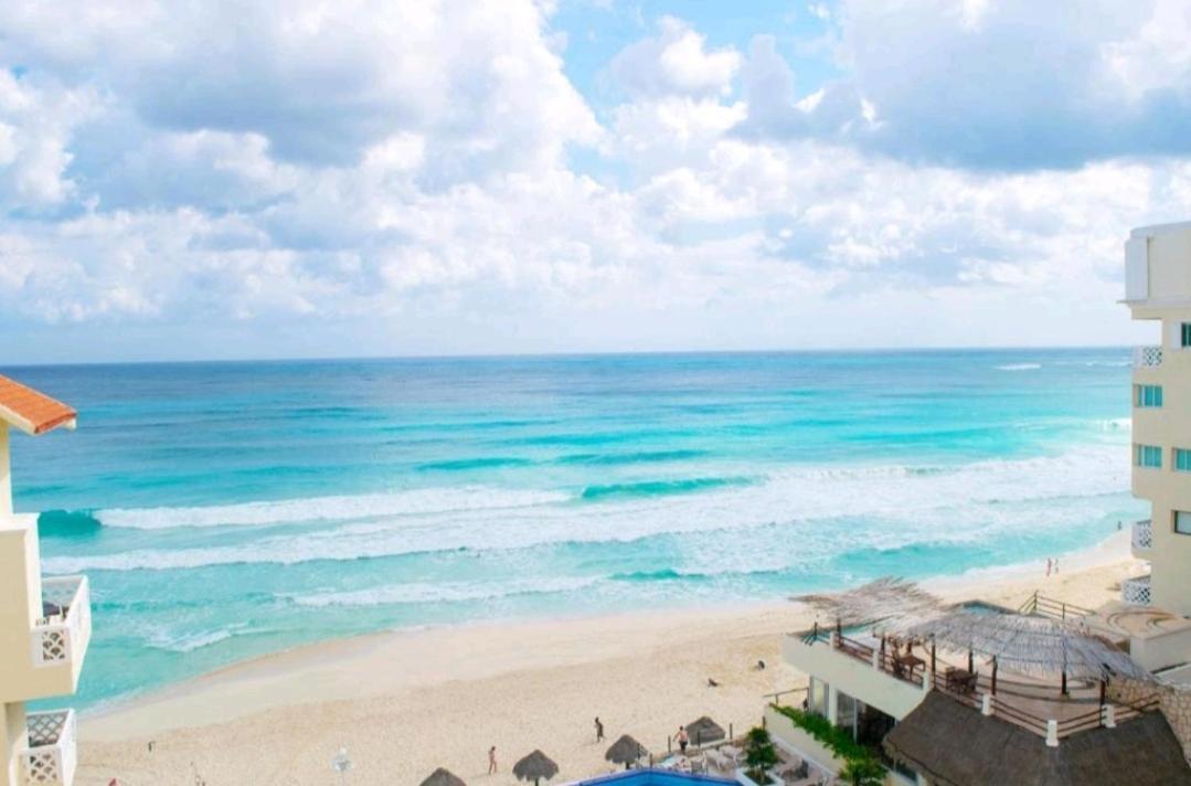 Plaza Ocean Front Apartment