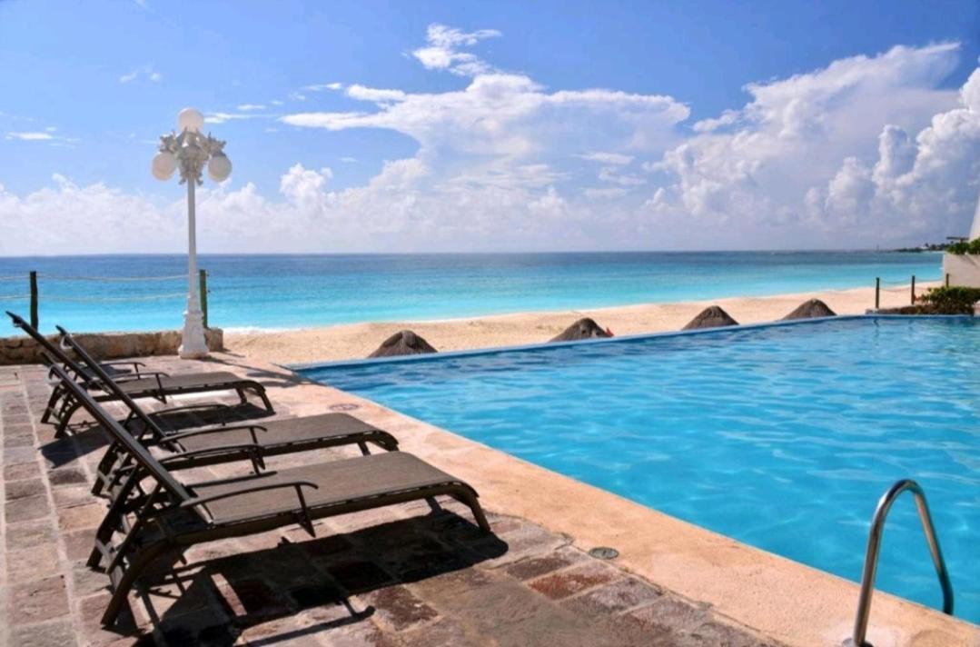 Plaza Ocean Front Apartment