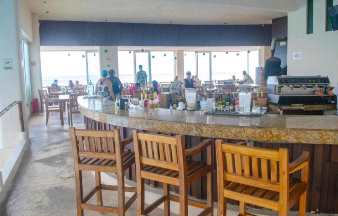 Plaza Ocean Front Apartment *