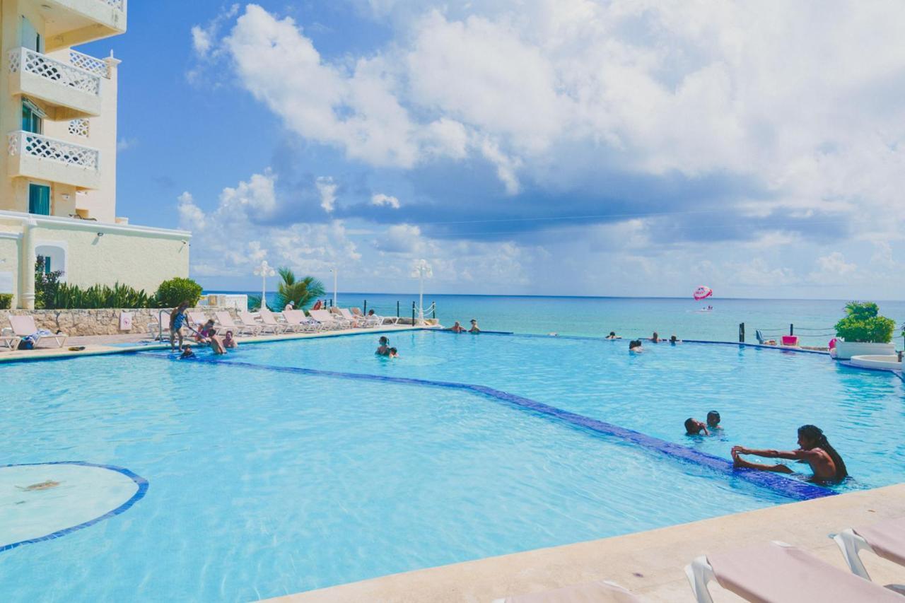 Plaza Ocean Front Apartment